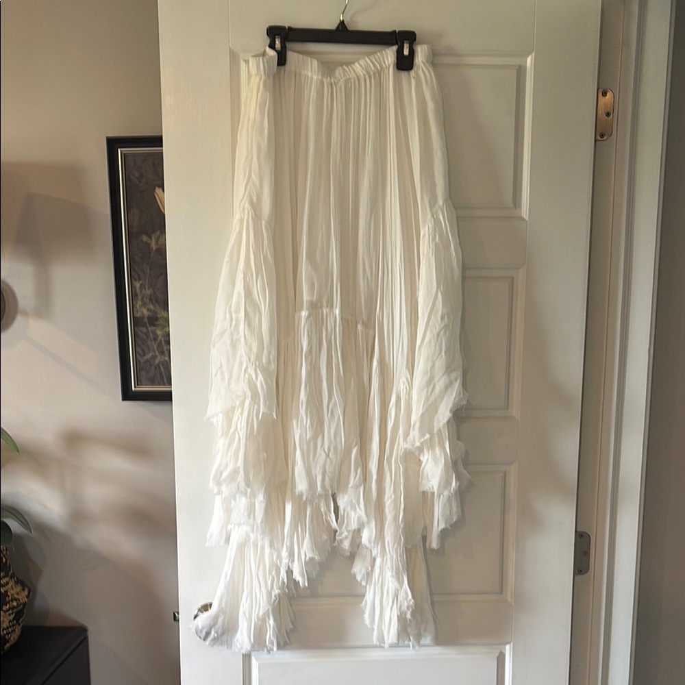 Elegant White Women's Skirt